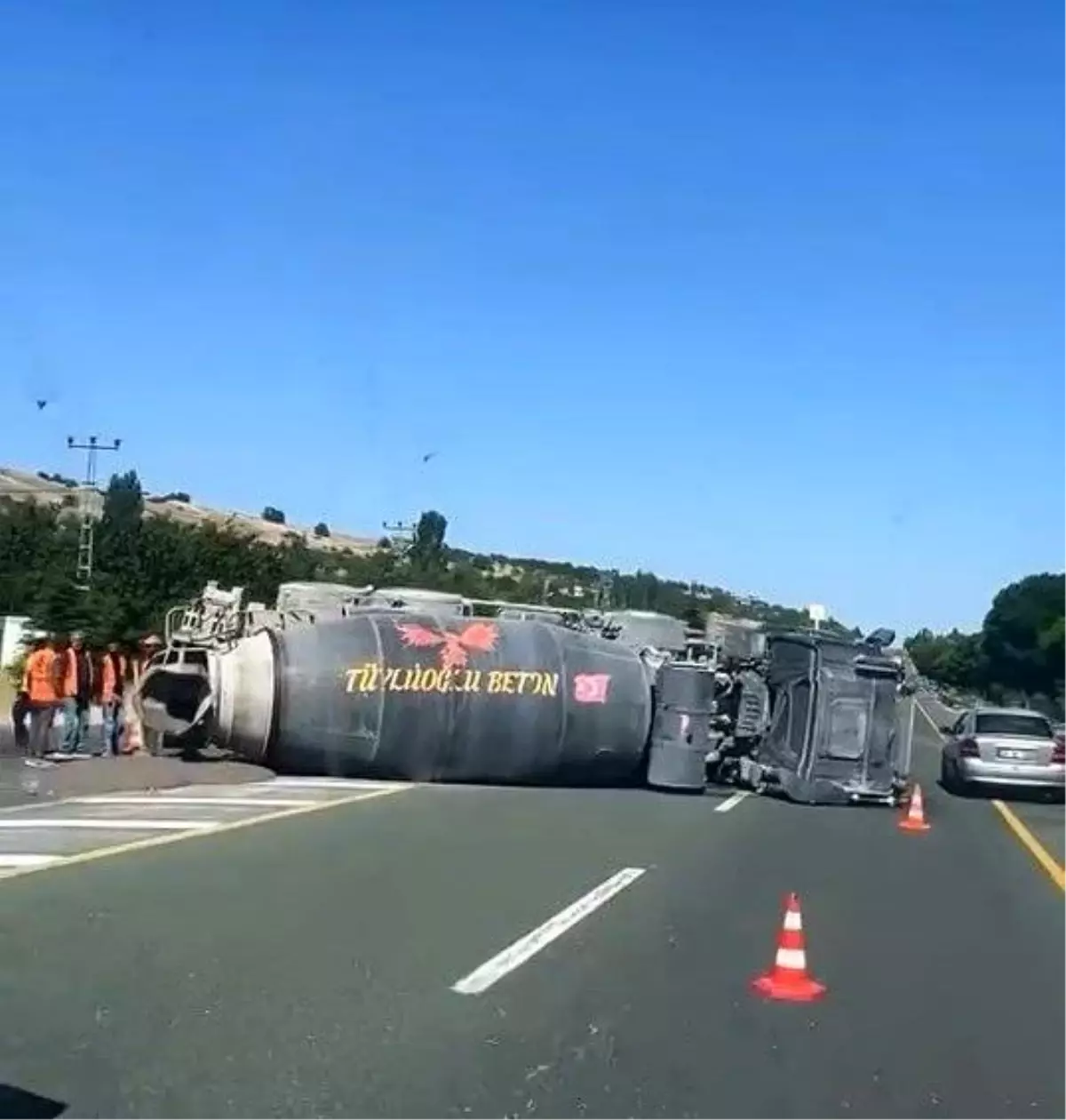 Elazığ'da Beton Mikseri Devrildi: 1 Yaralı