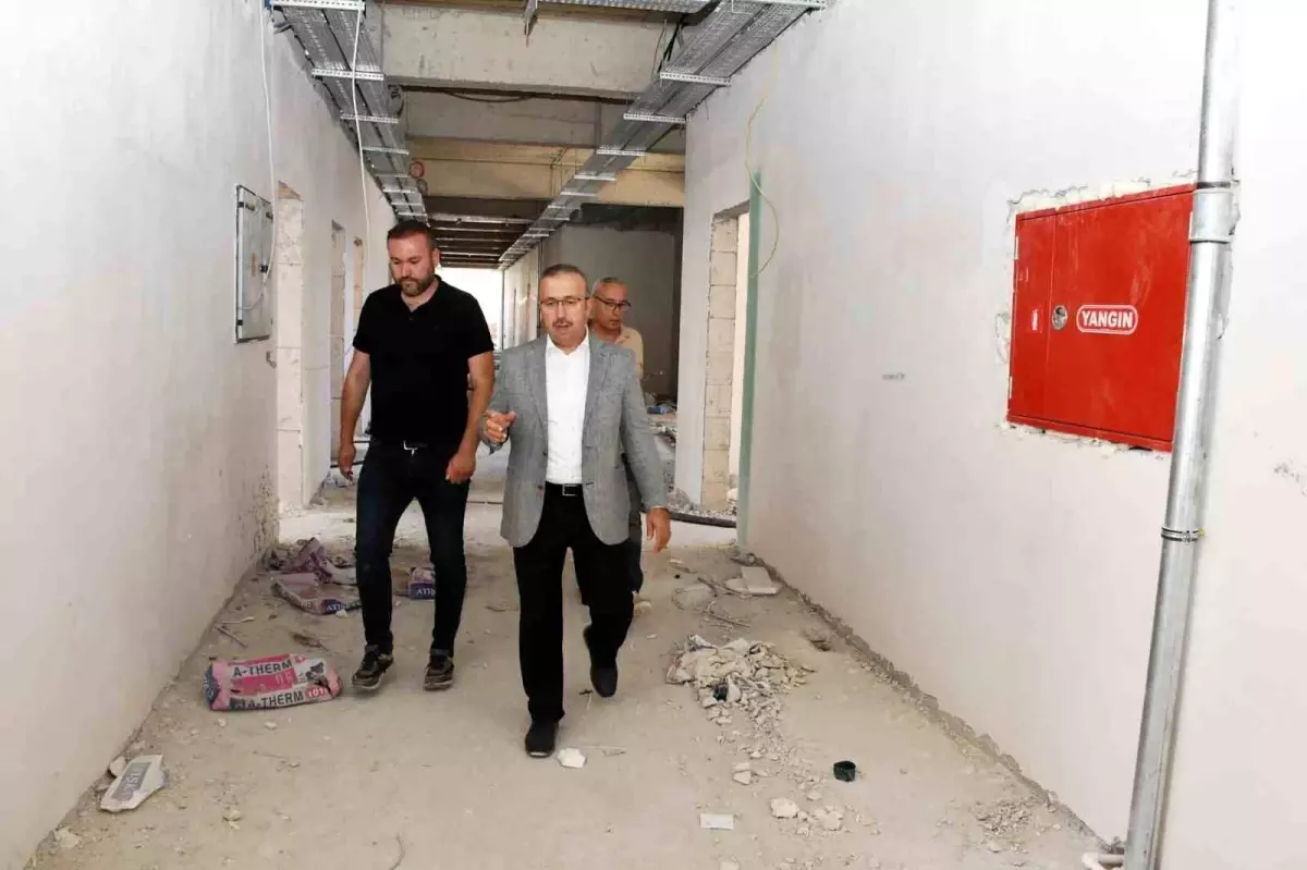 Eskişehir'de Emek Anadolu Lisesi İnşaatı Devam Ediyor