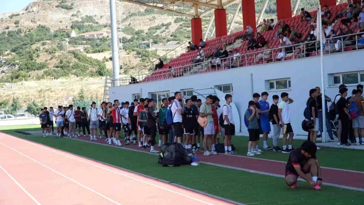 Isparta32spor'un Futbolcu Seçmeleri Büyük İlgi Gördü