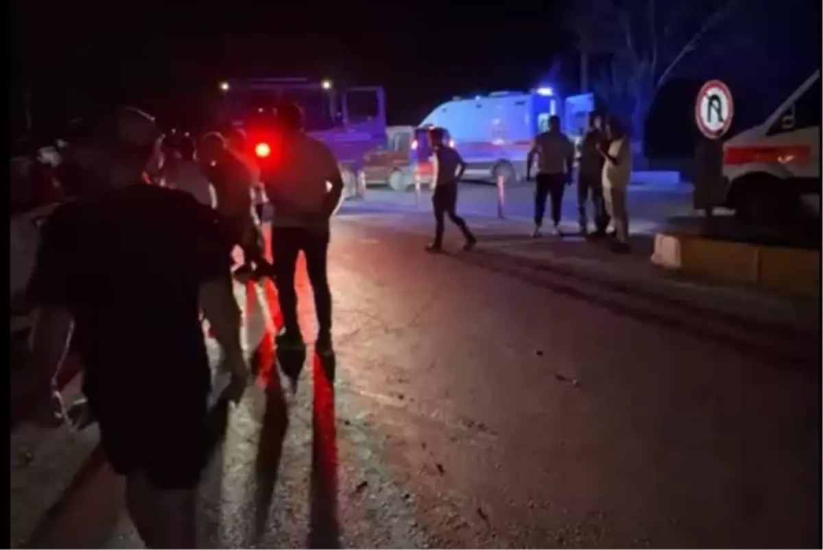 Foça'da Trafik Kazası: 7 Yaralı