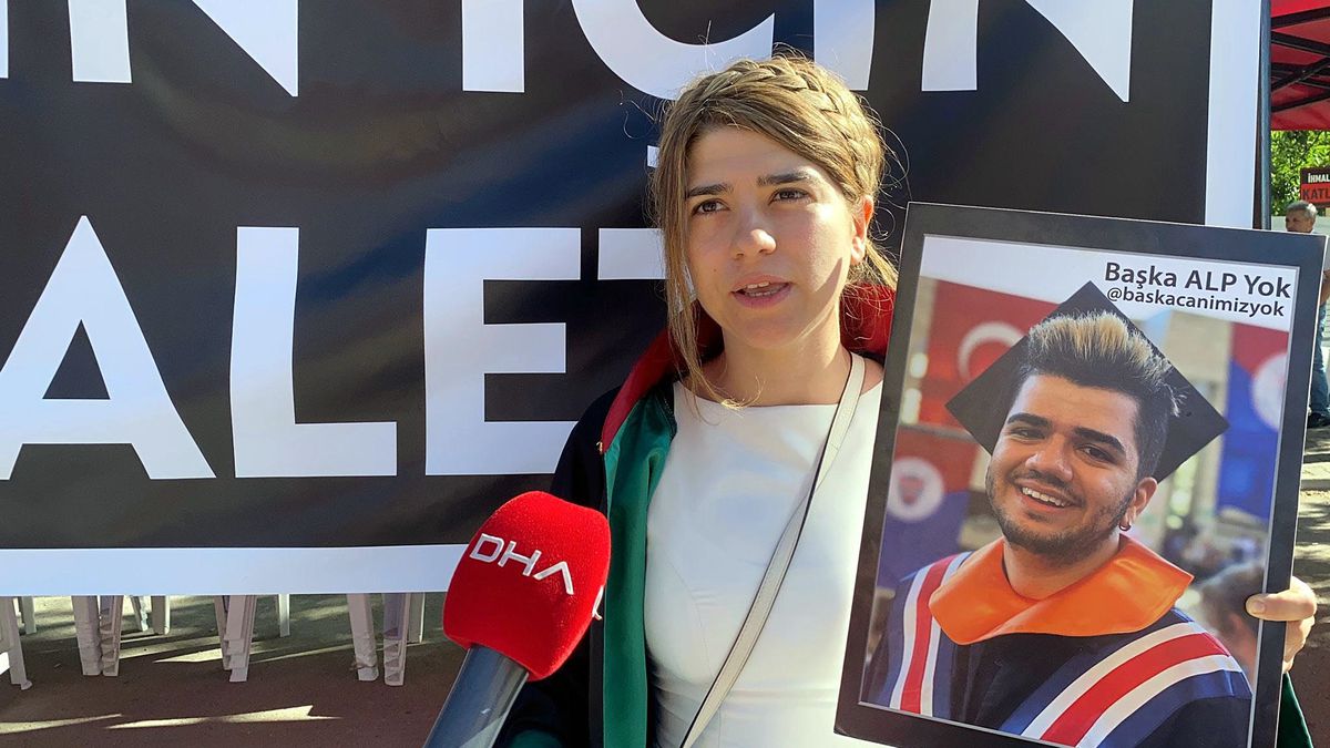 Otel Yangını Davasında Skandal: Yönetici Duruşmada Uyudu