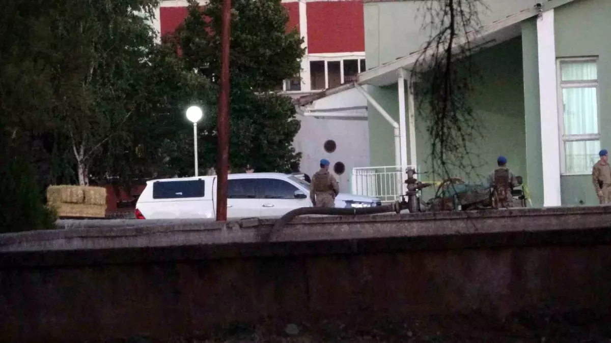 Kastamonu'da Güvenlik Görevlisi Tartışma Sonucu İki Çalışanını Vurdu