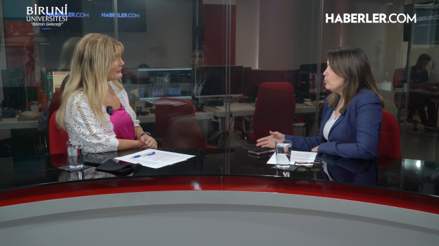 Prof. Dr. Zeynep Hoşbay: Yapay zeka ve mütercim-tercümanlık geleceğin meslekleri arasında Prof. Dr. Zeynep Hoşbay: Yapay zeka ve mütercim-tercümanlık geleceğin meslekleri arasında