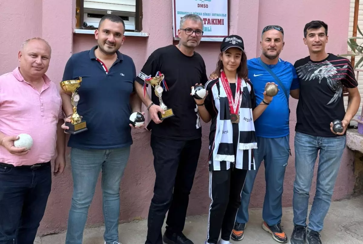 Eylüle Beşiktaşlılardan Ödül