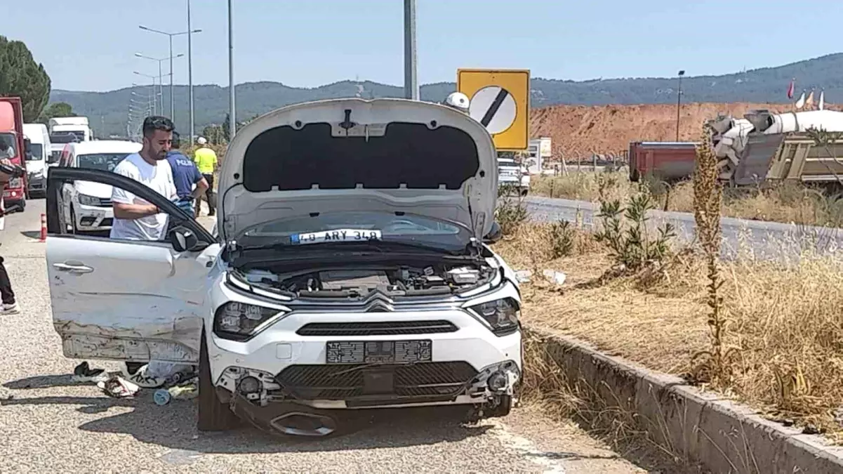 Muğla'da Polisten Kaçan Sürücü Uyuşturucuyla Yakalandı