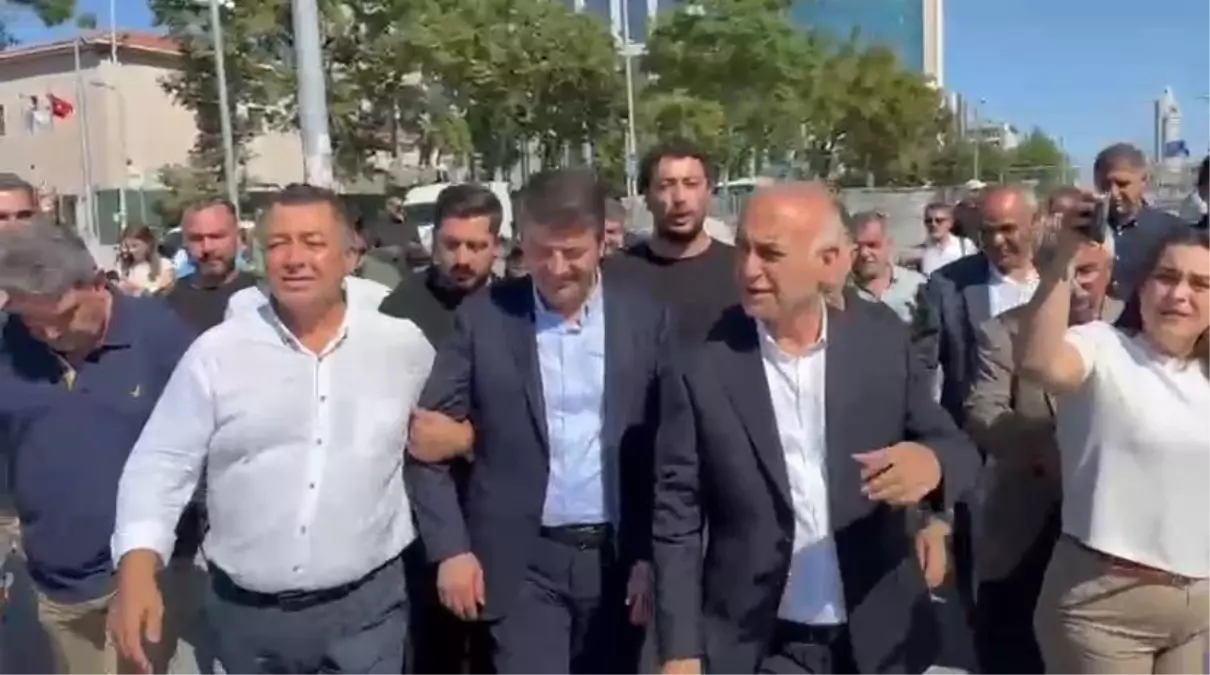 'Yolsuzluk' soruşturmasında aralarında belediye başkanlarının da olduğu 13 şüpheli sağlık kontrolünden geçirildi -1