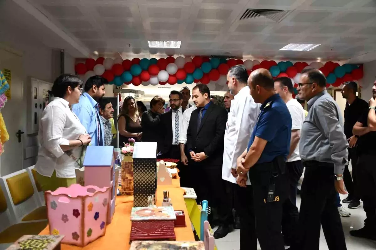 Akşehir Devlet Hastanesi'nde El Emekleri Sergisi Açıldı