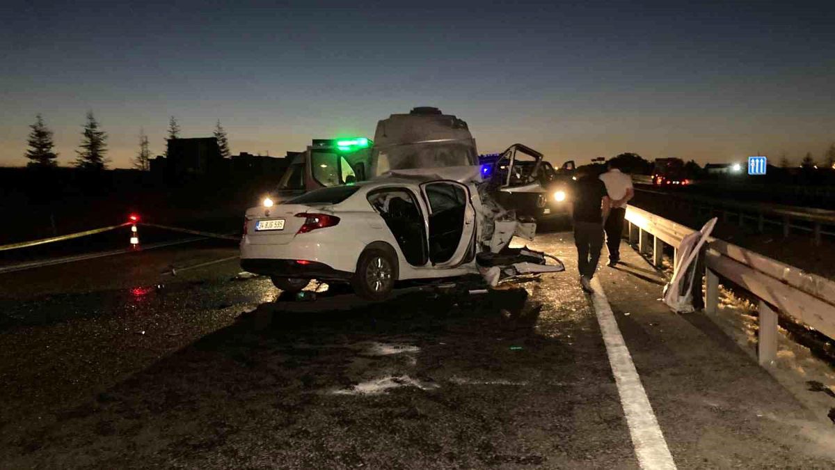 Ankara'da Trafik Kazası: Bir Ölü, Bir Yaralı