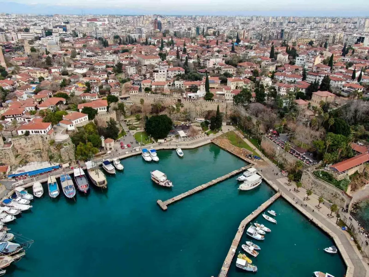 Türkiye Turizminde 2025 Yaz Sezonu Zayıf Geçiyor