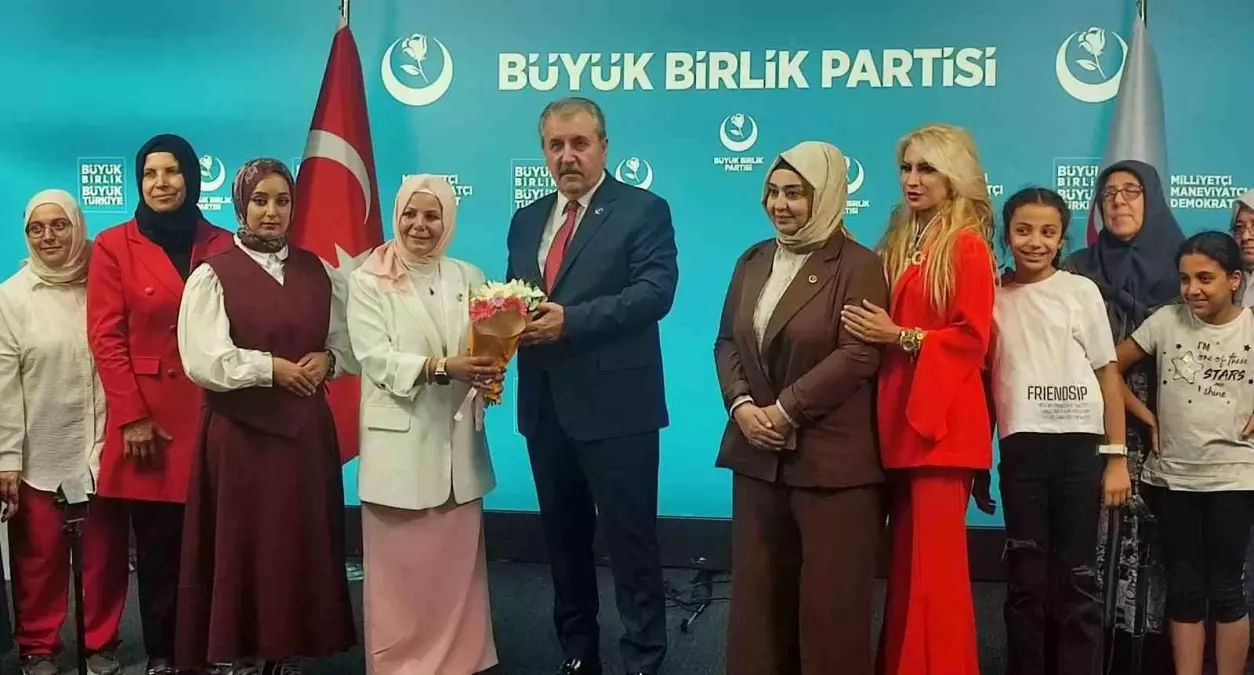 BBP lideri Destici: 'Bizi bugüne kadar bazı zenginliklerimiz üzerinden ayırmaya çalıştılar'