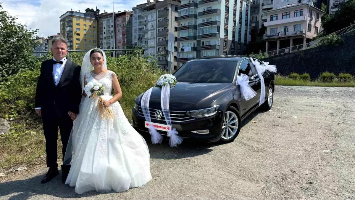 Endonezya'da Tanıştığı Aşkıyla Rize'de Düğün Yaptı