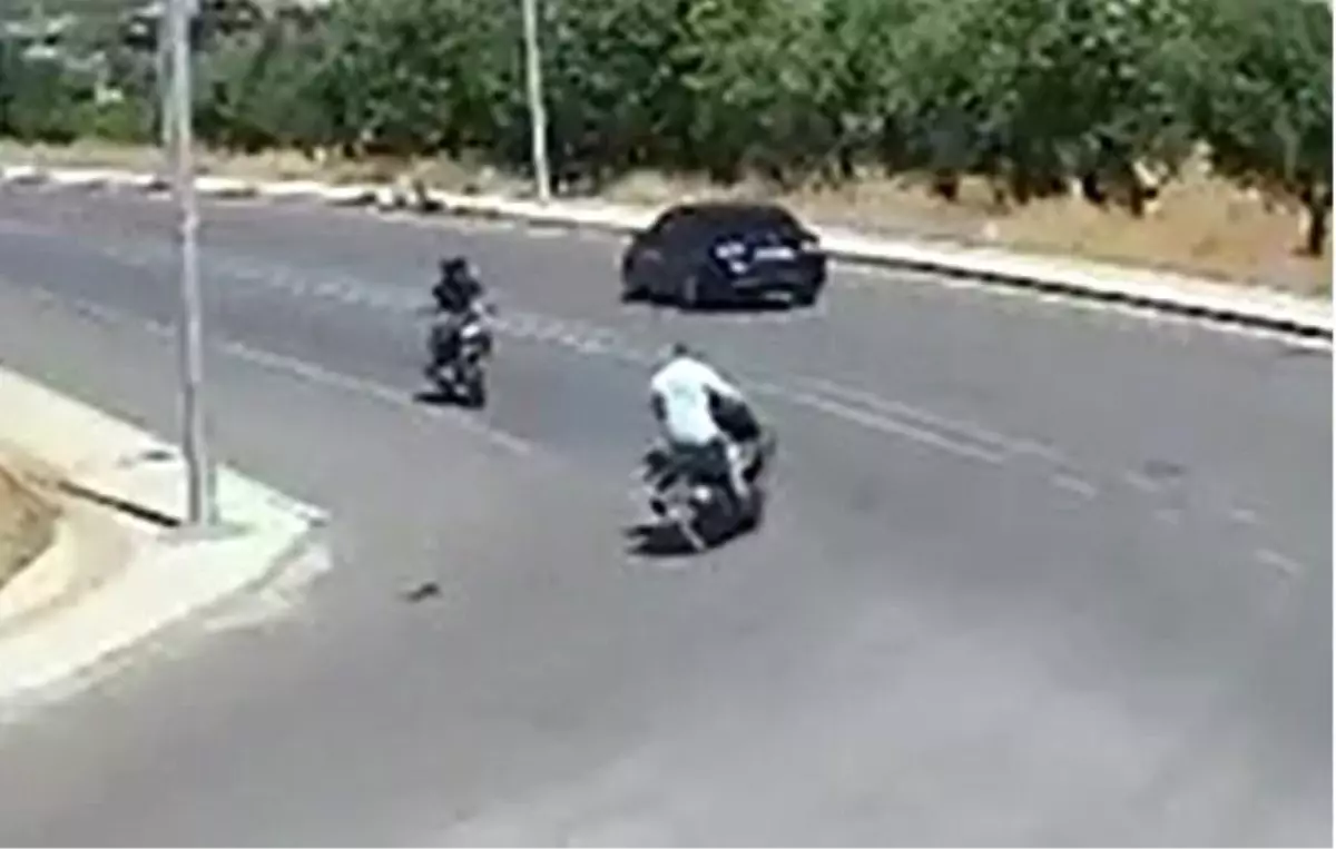 Gaziantep'te Motosiklet Kazası: 2 Yaralı