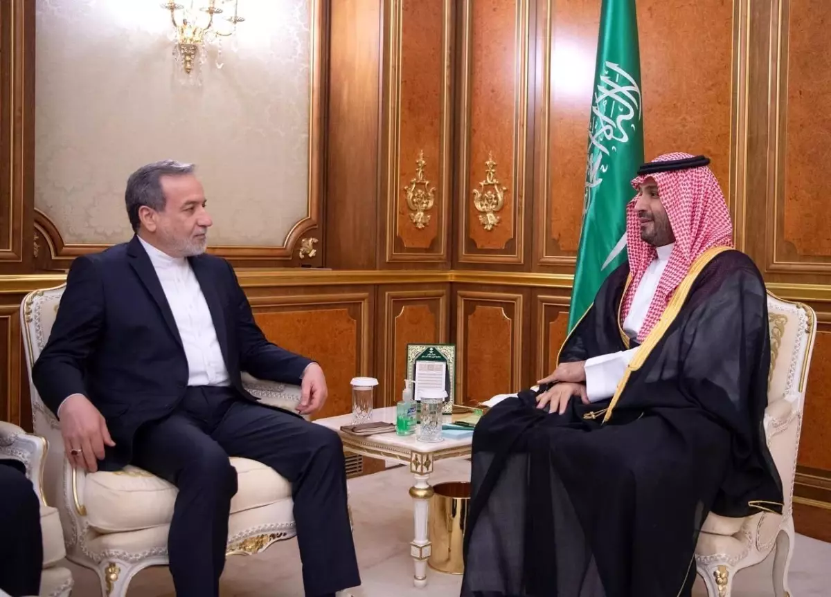 İran ve Suudi Arabistan, Ortak Güvenlik ve İş Birliği Meselesini Görüştü