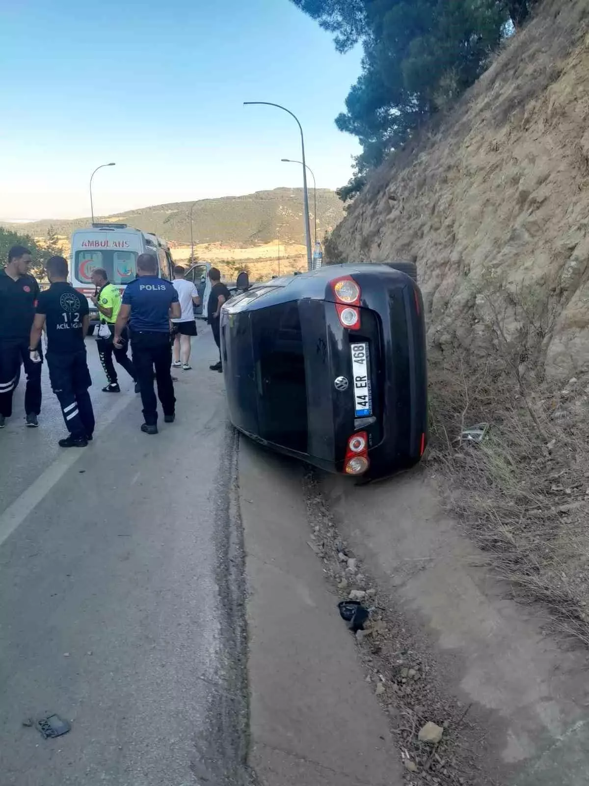 Bilecik'te Trafik Kazası: İki Yaralı