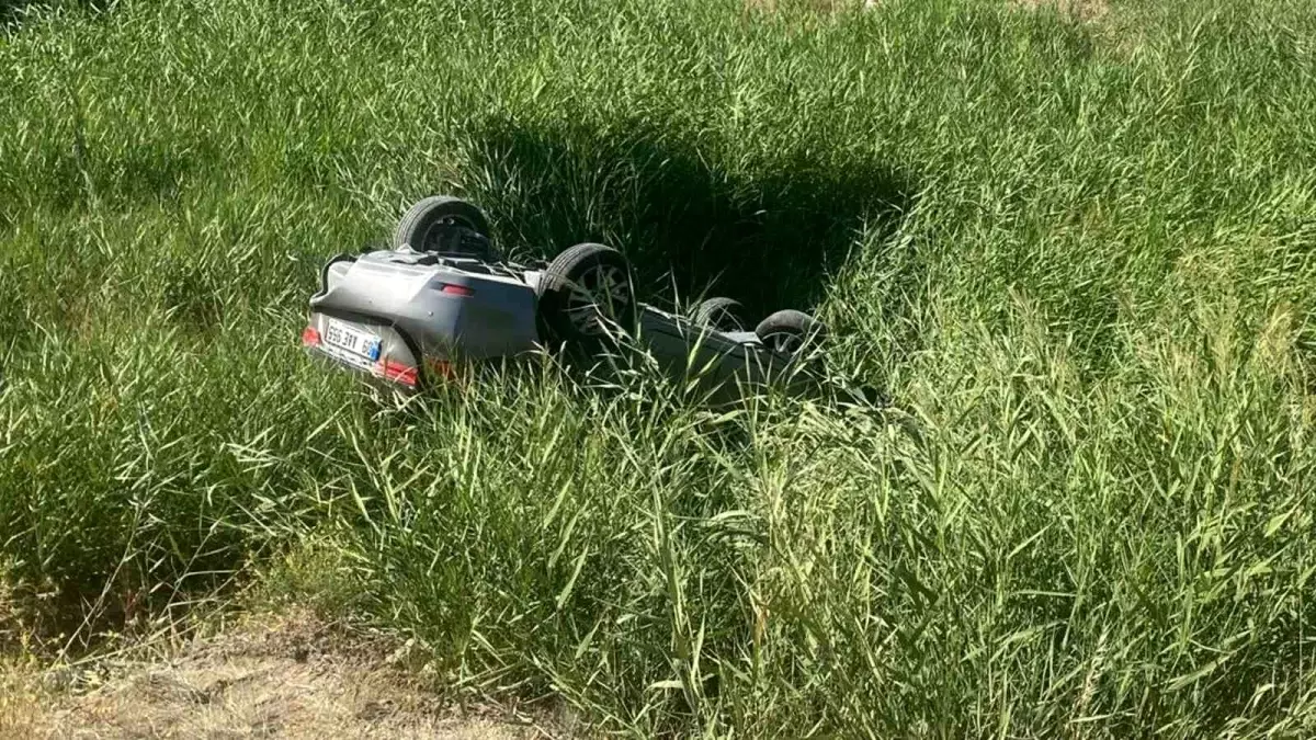 Kırıkkale'de Kontrolden Çıkan Otomobil Takla Attı: 5 Yaralı