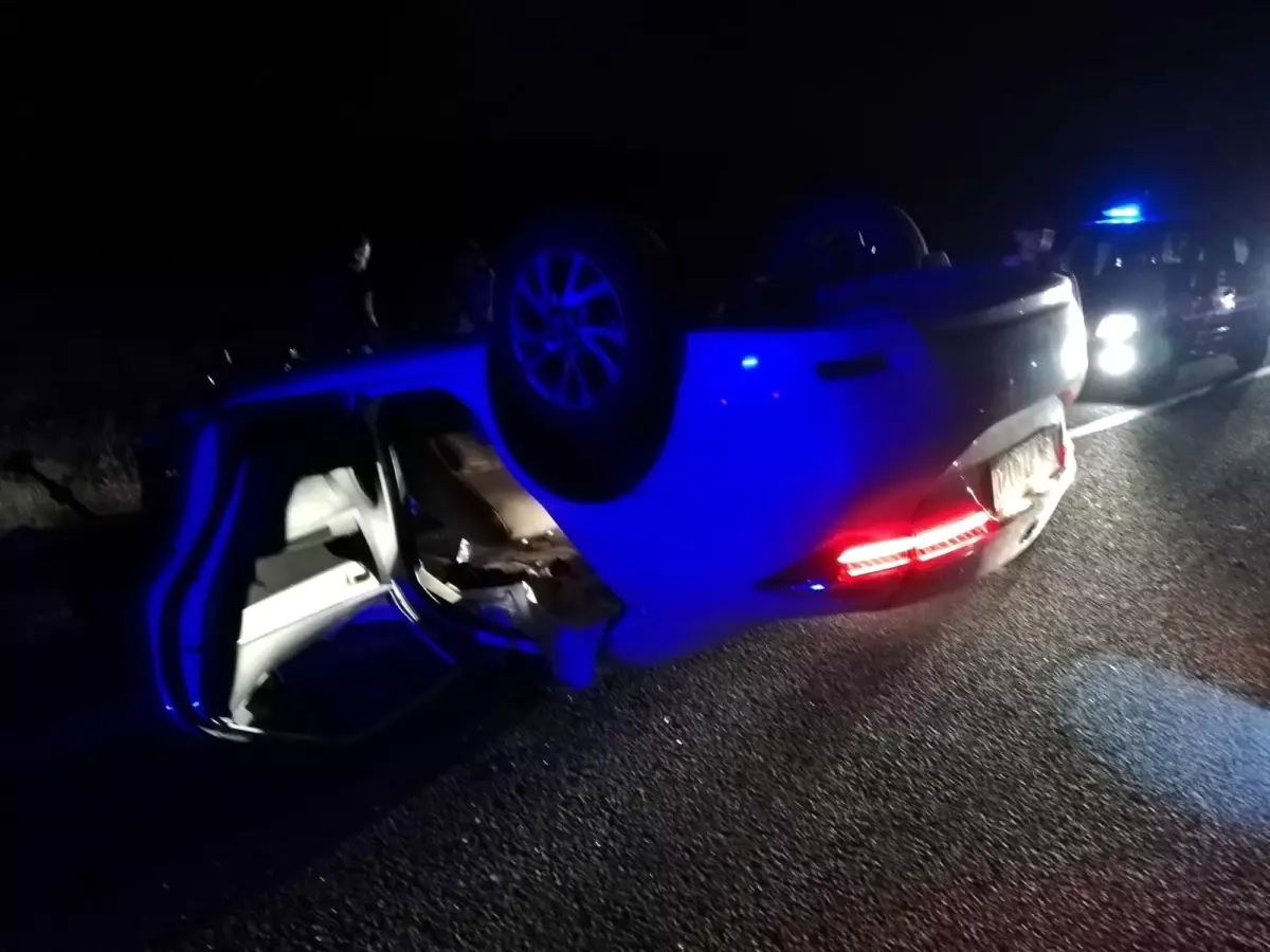 Malatya'da Devrilen Otomobilde 4 Yaralı