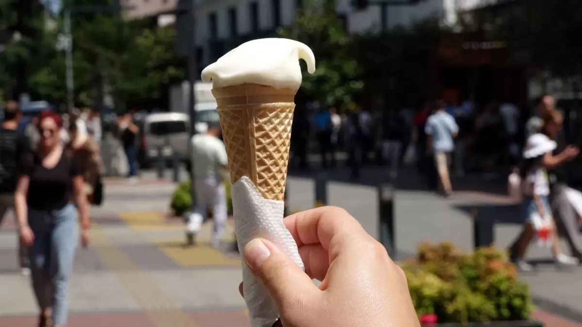 Dondurma Tüketiminde Sağlık Uyarıları