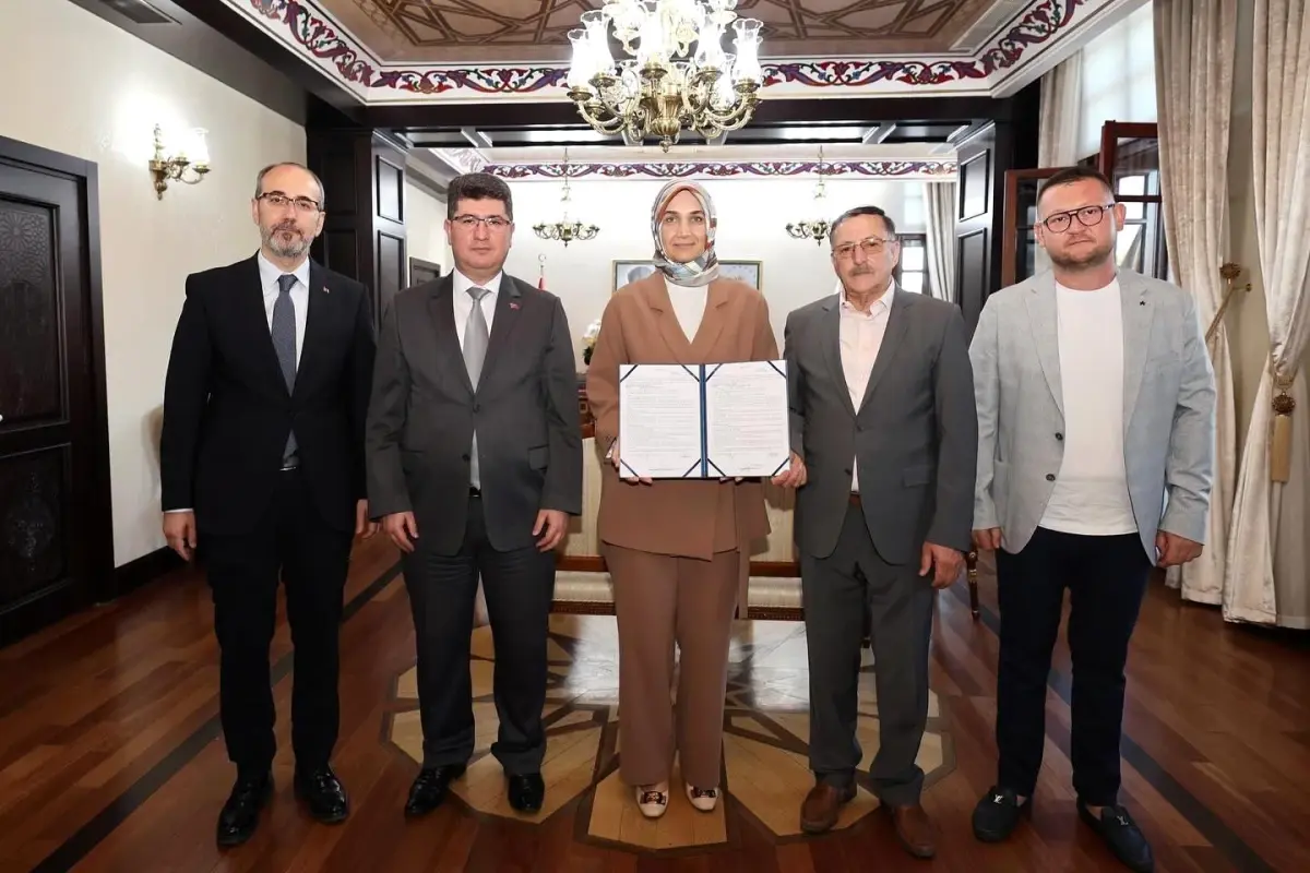 Afyonkarahisar'da Tüp Bebek Merkezi için Protokol İmzalandı