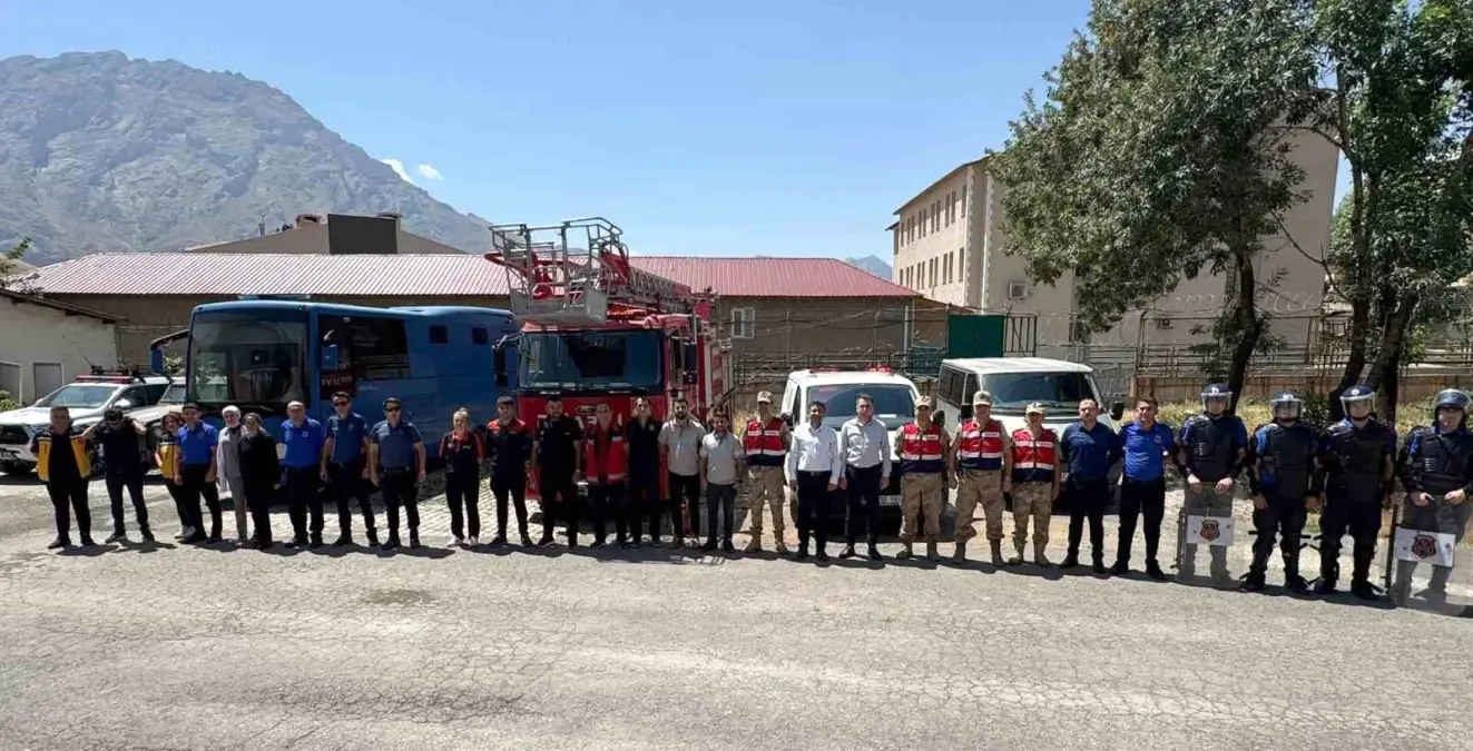 Hakkari Cezaevi'nde Doğal Afet Tatbikatı Gerçekleştirildi