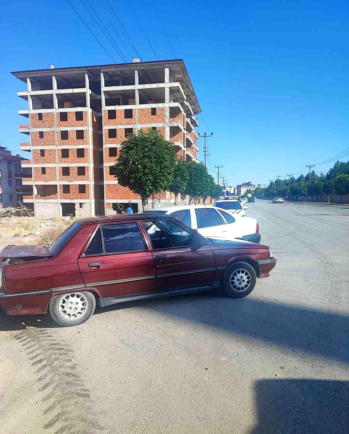 Çorum'da Üç Araçla Meydana Gelen Kazada 3 Yaralı