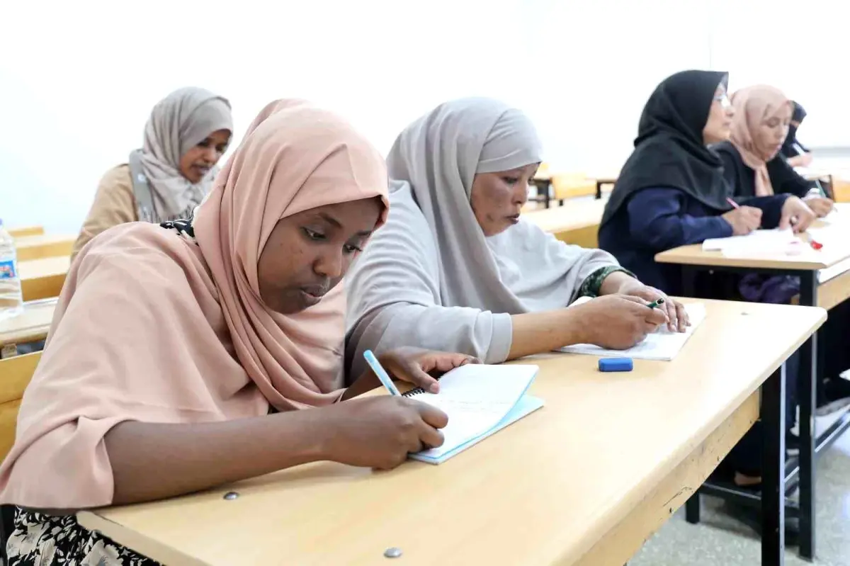 Elazığ'da Yabancı Uyruklu Vatandaşlara Türkçe Kursu