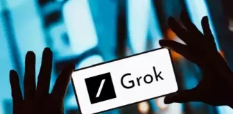 Grok tamamen kontrolden çıktı: Hitler'e övgüler yağdırdı, bazı politikacılara küfür etti