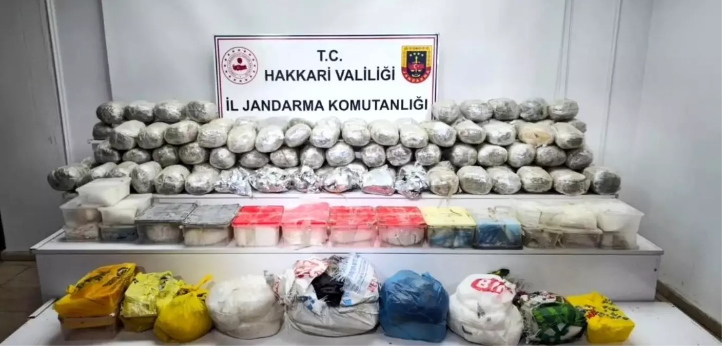 Hakkari'de Yüksekova'da Uyuşturucu Operasyonu: 121 Kilo Uyuşturucu Ele Geçirildi