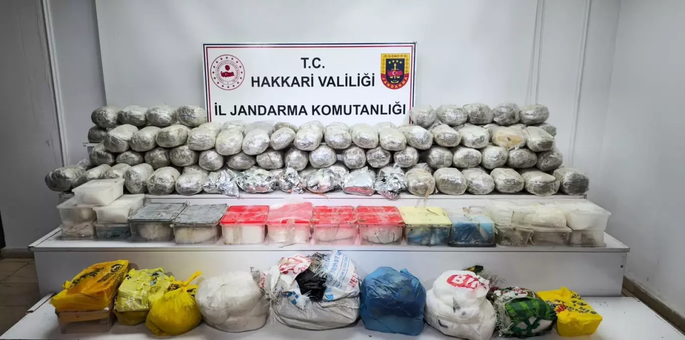 Yüksekova'da Uyuşturucu Operasyonu: 70 Kilo Metamfetamin Ele Geçirildi