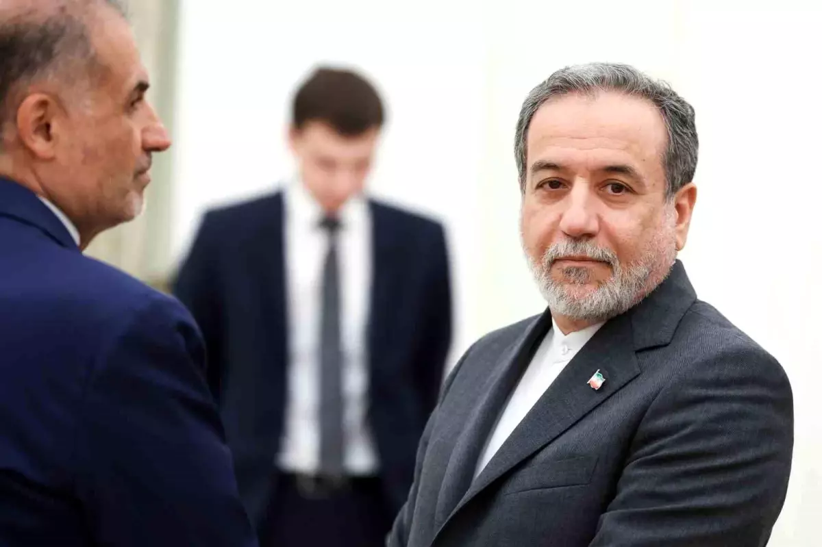 İran: 'Uranyum zenginleştirme faaliyetlerimizi sahip olduğumuz haklar doğrultusunda yürütüyoruz'