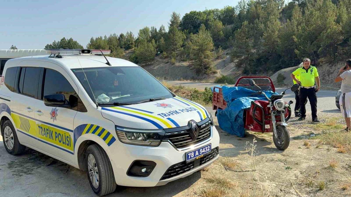 Karabük'te Üç Tekerlekli Motosiklet Kazası: 6 Yaralı