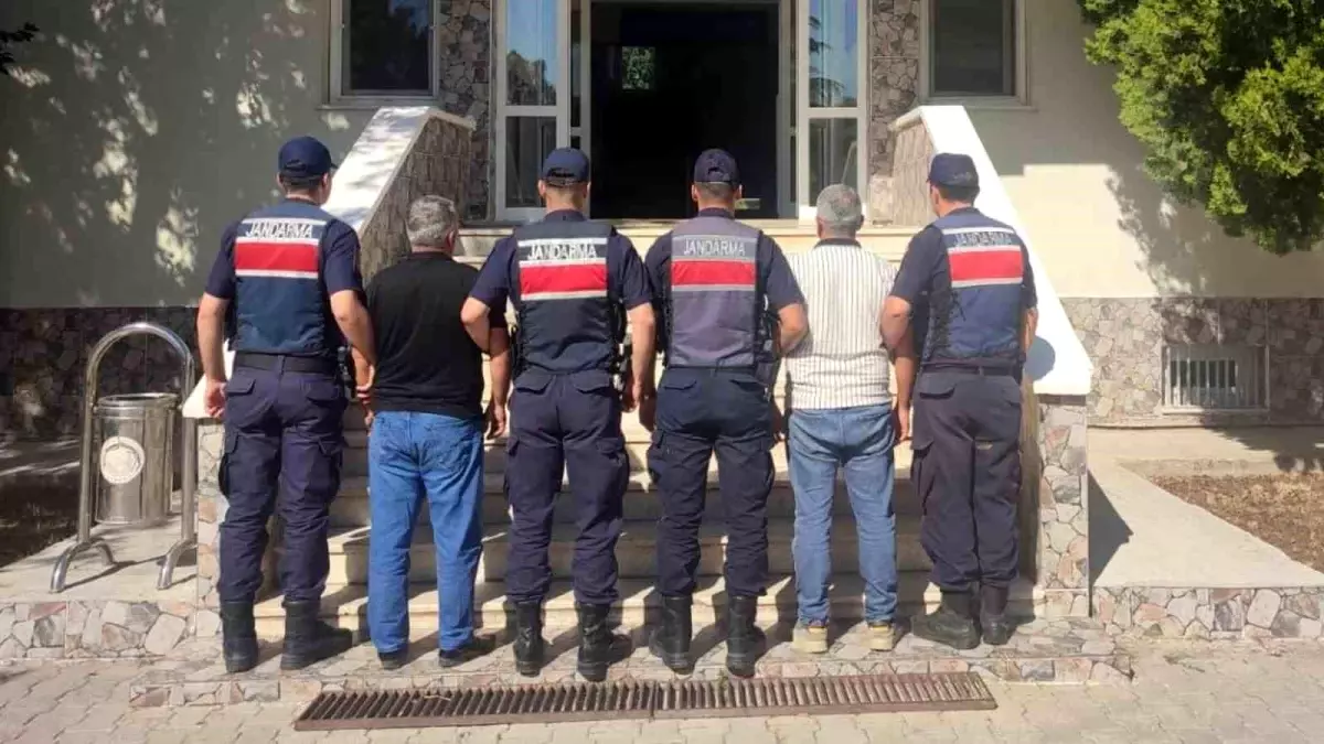 Kırıkkale'de Jandarma Operasyonunda 5 Hükümlü Yakalandı