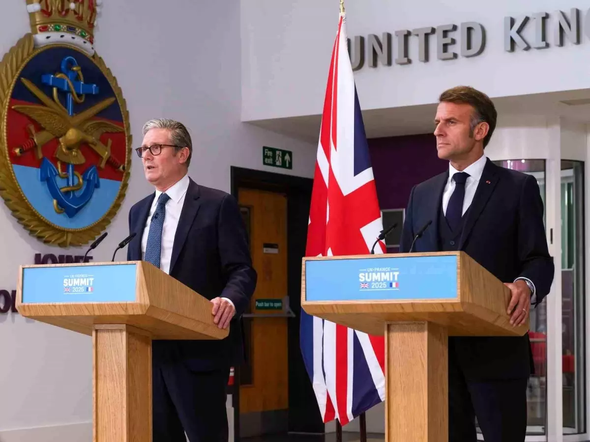 Macron: 'Paris'te, Londra'da seslerimizi birleştirmemiz ve Filistin Devleti'ni tanımamız gerekiyor'