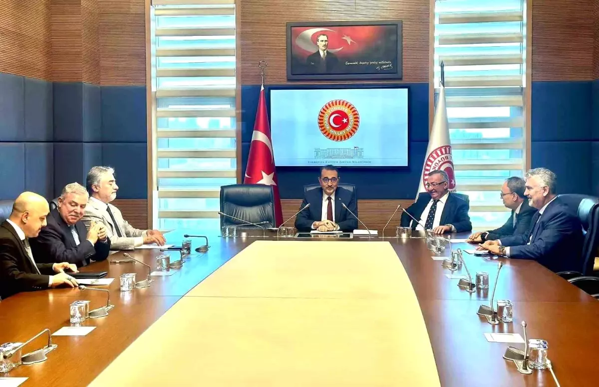 Fatih Dönmez, KEİPA Komisyon Başkanlığına Yeniden Seçildi