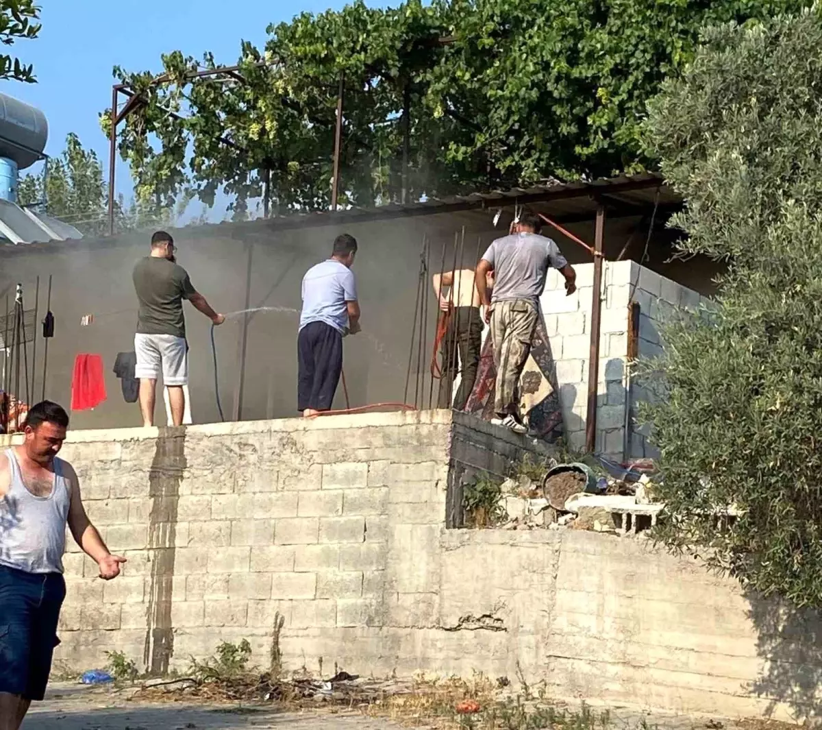 Osmaniye'de Evde Yangın Çıktı