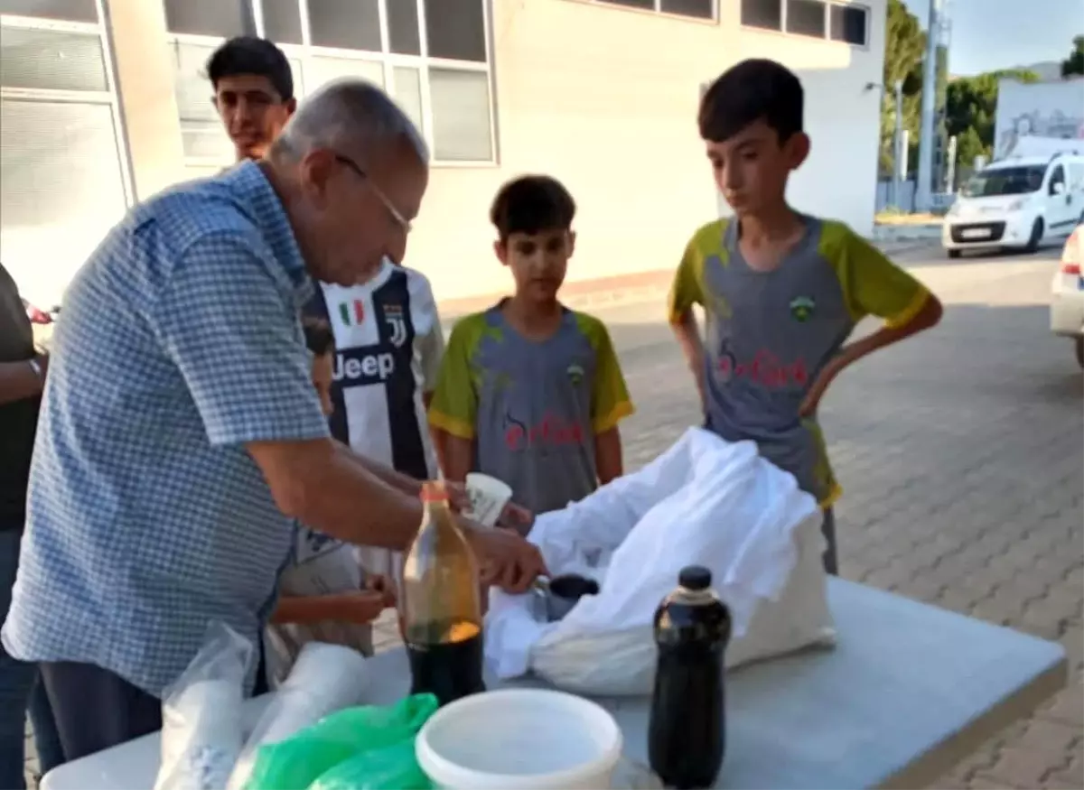 Sarıgöl'de Muharrem Ayı'nda Nostaljik İkram: Pekmezli Karbastı