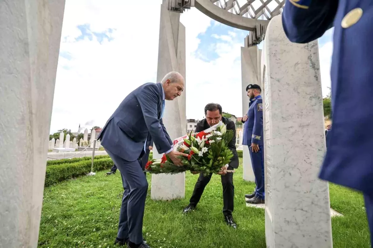 TBMM Başkanı Kurtulmuş, Aliya İzzetbegoviç'in kabrini ziyaret etti