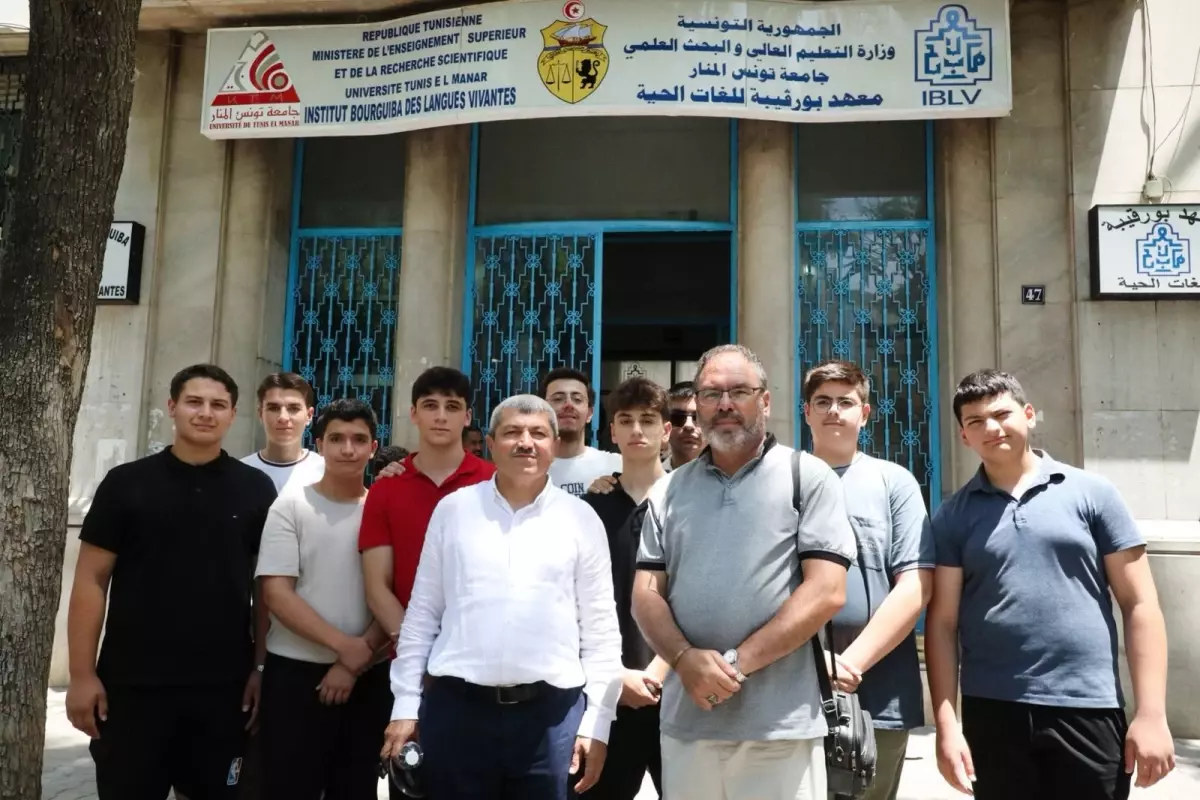 Aynı sıralarda okudu, şimdi yeni nesil için kapı aralıyor! Tunus'ta Türk öğrencilere Arapça eğitimi