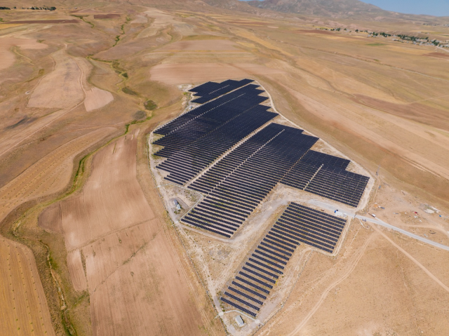 Turkcell'in 3'üncü Güneş Enerjisi Santrali, Van'da Devreye Alındı