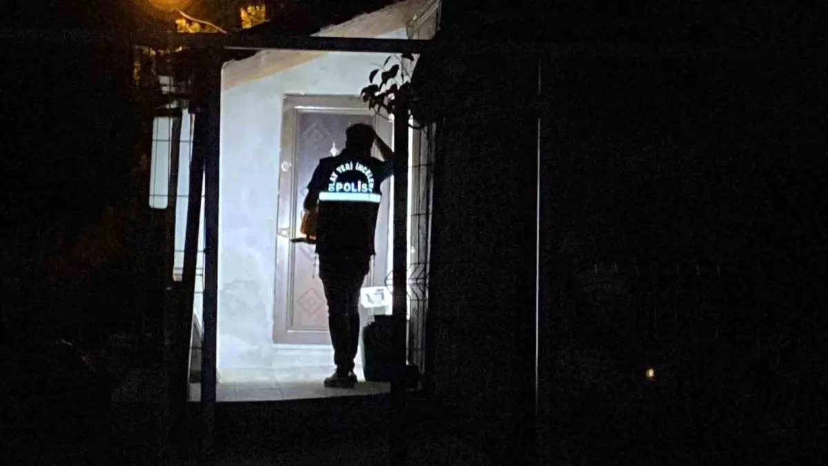Kocaeli'nde Tartışma Kanlı Bitti: Üvey Oğul Bıçaklandı