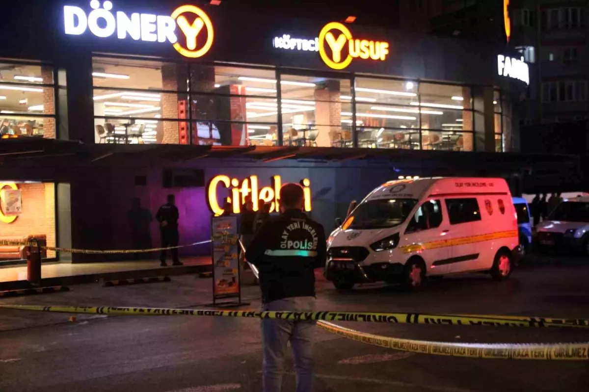Kayseri'de 'Yan Bakma' Kavgasında Genç Hayatını Kaybetti