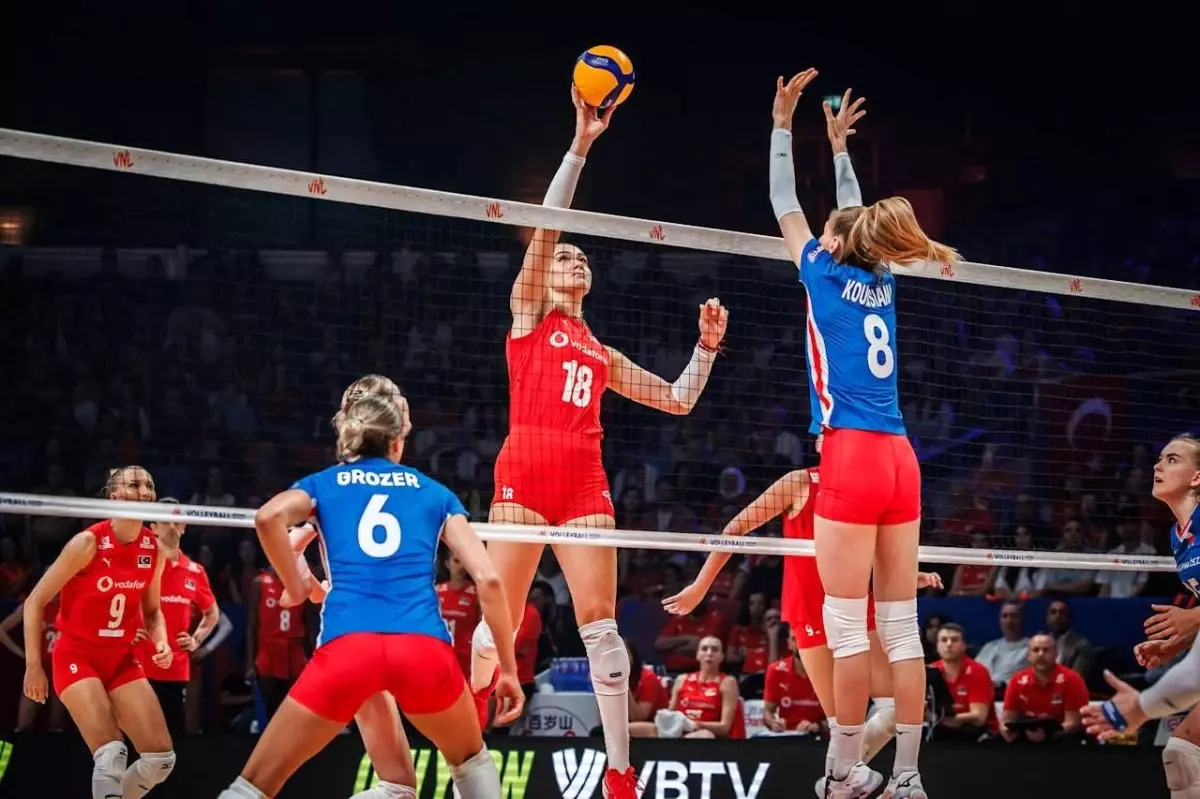A Milli Kadın Voleybol Takımı Çekya'ya 3-1 Mağlup Oldu