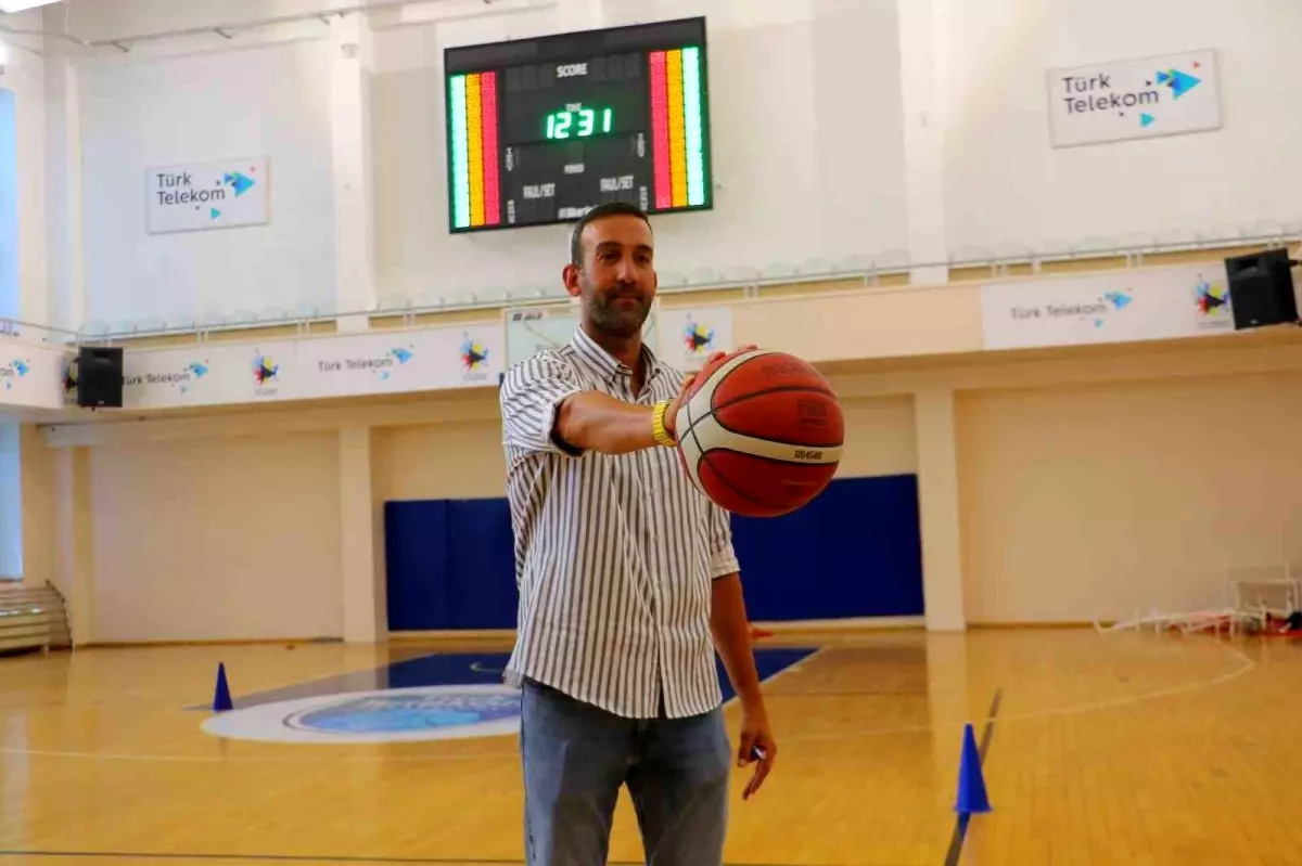 Türk Telekom Basketbol Takımı Genel Menajeri'nden Açıklamalar