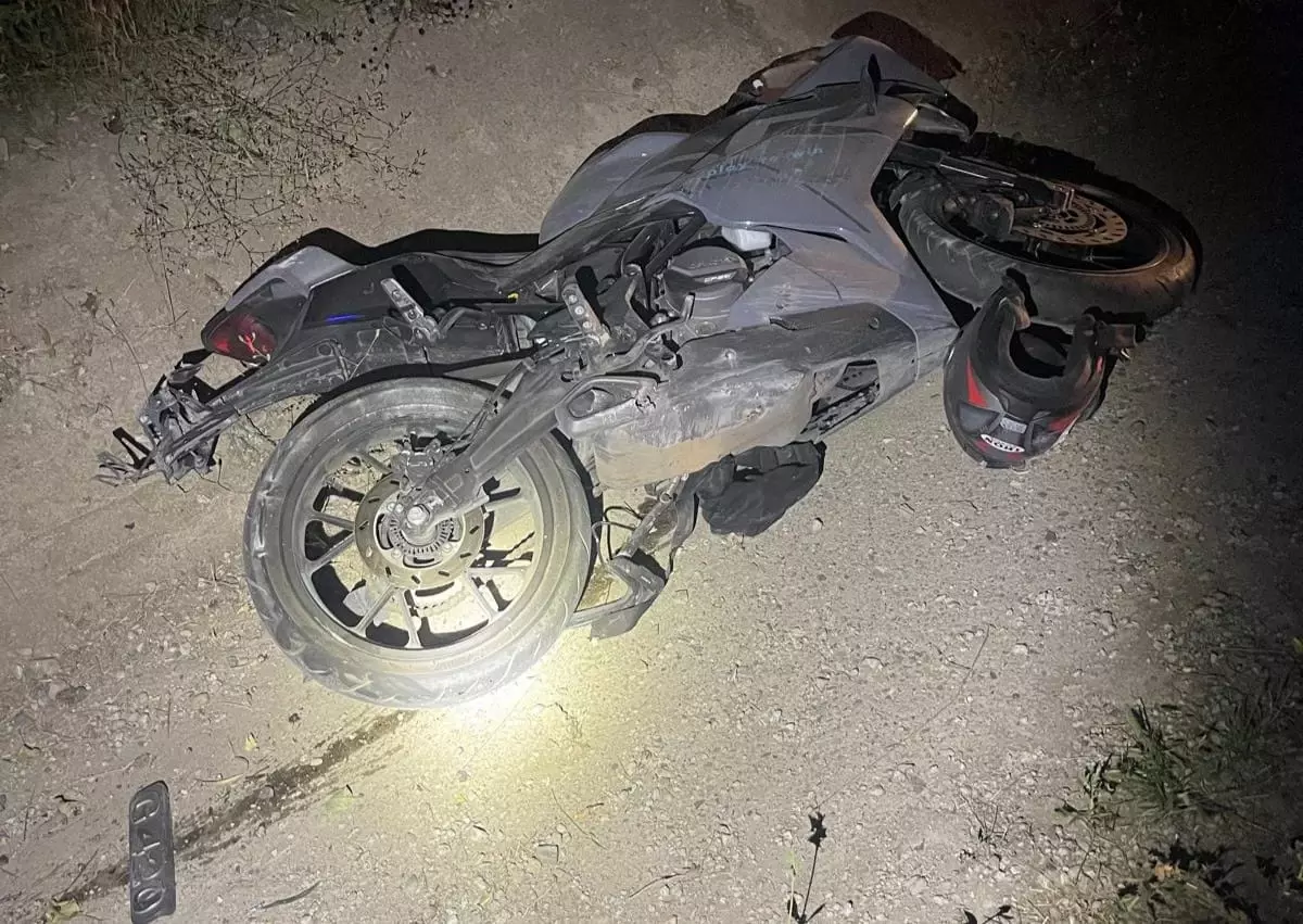 Çubuk'ta Motosiklet TIR ile Çarpıştı: 1 Ölü, 1 Yaralı