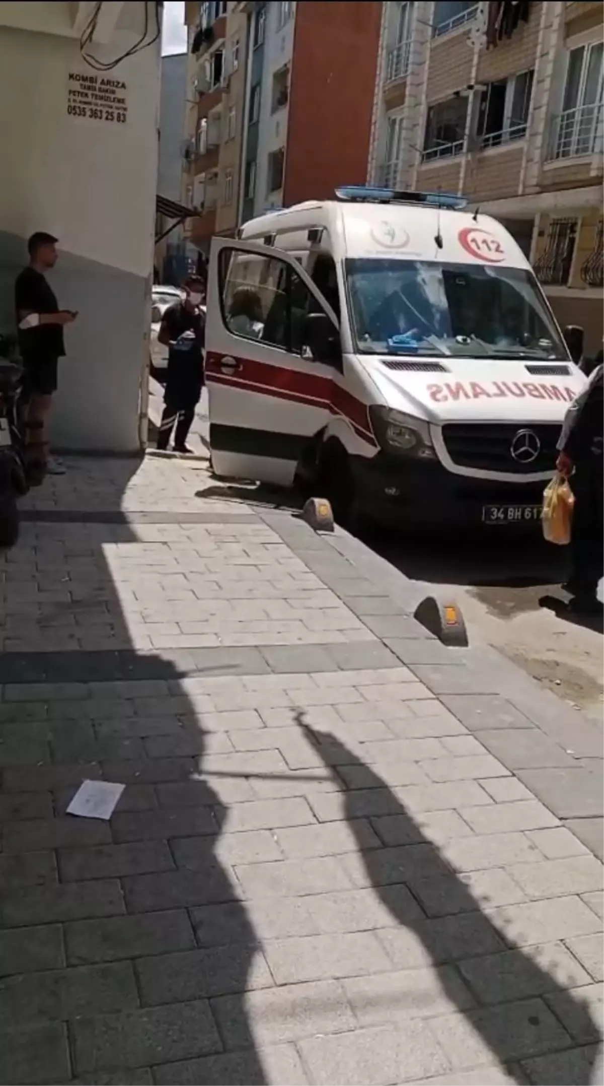 Bağcılar'da Şüpheli Ölüm: Misafir Olarak Kaldığı Evde Cansız Bedeni Bulundu