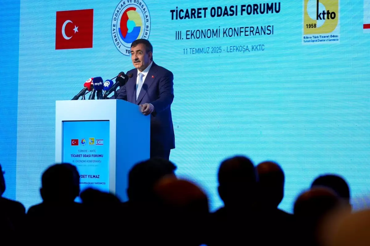 Cumhurbaşkanı Yardımcısı Yılmaz, KKTC Ekonomi Konferansı'nda Ticaret İlişkilerini Güçlendirme Vurgusu Yaptı