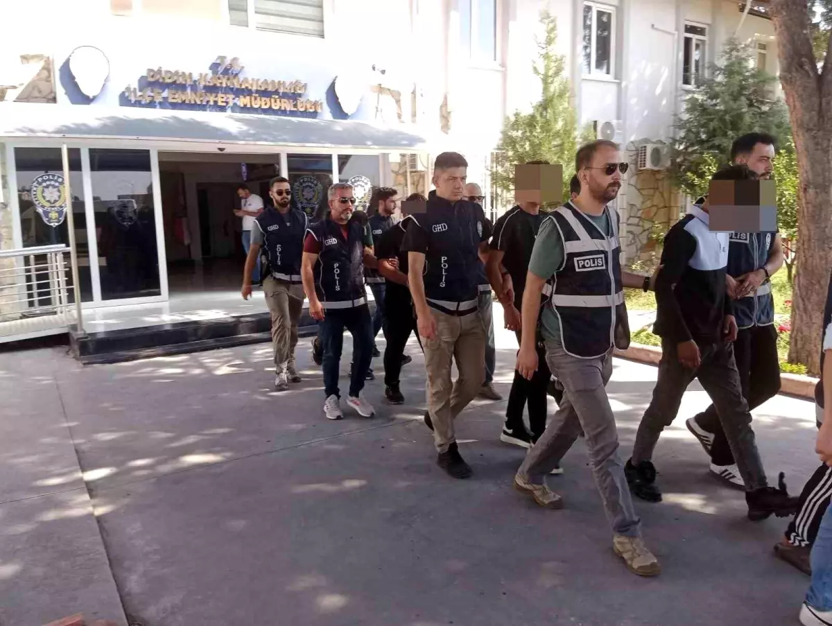 Didim'de Göçmen Kaçakçılığı Operasyonu: 5 Organizatör Yakalandı