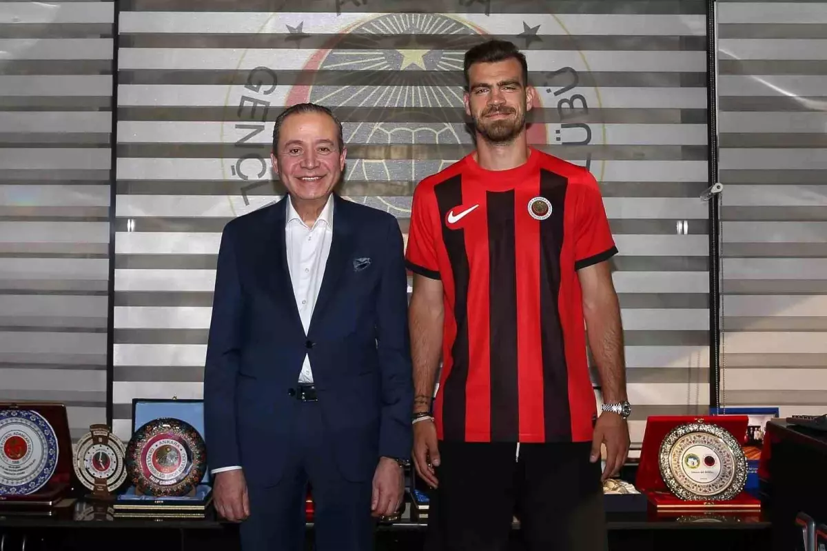 Gençlerbirliği, Yunan Savunma Oyuncusu Dimitrios Goutas ile Anlaşma Sağladı