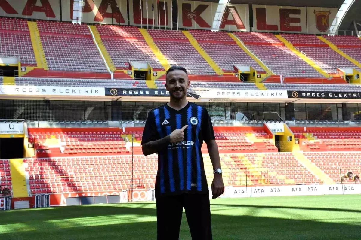 Erciyes 38 Futbol Kulübü Mehmet Tosun ile Sözleşme İmzaladı