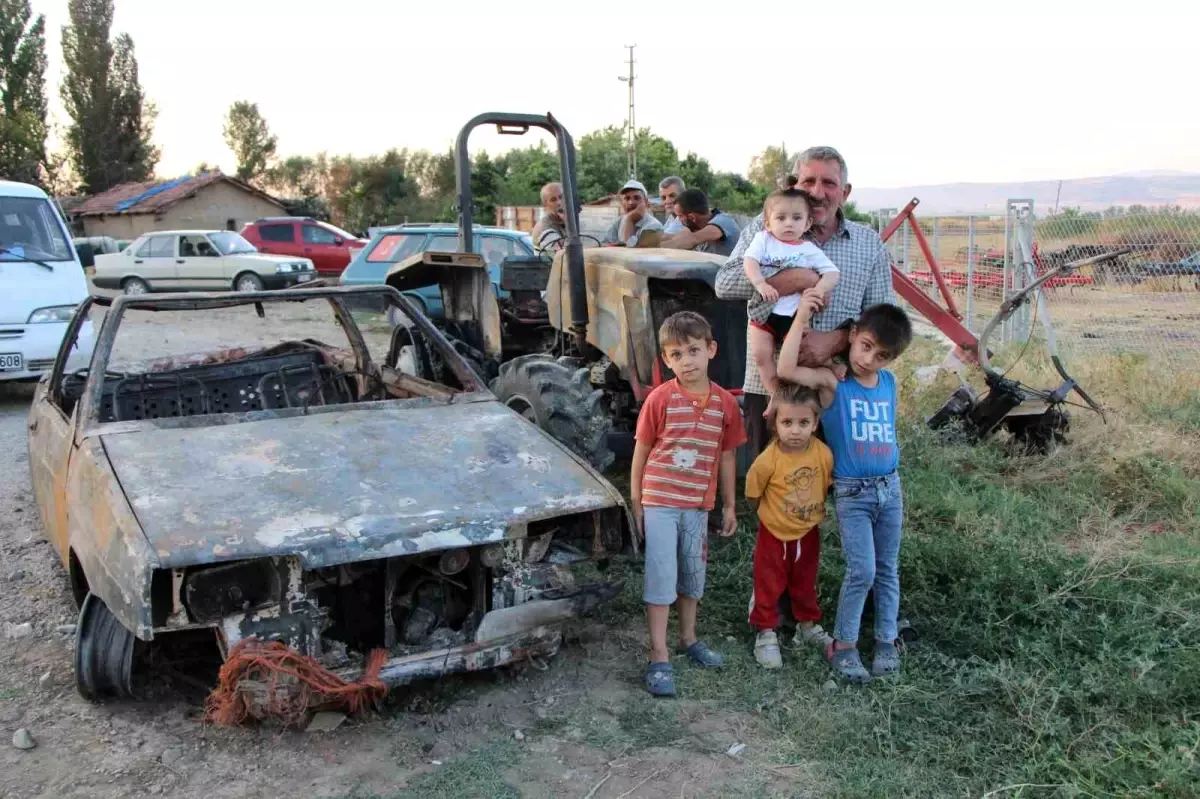 Amasya'da Yangın: Aile Eşyalarını Kaybetti, Torunları Kurtuldu