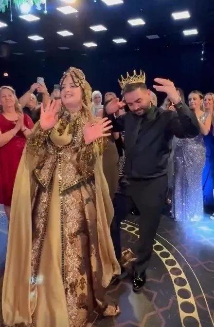 Kadir Ezildi picked up his bride with drums and zurna from her father's house